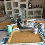 Holidays فندق مبيت وإفطار *