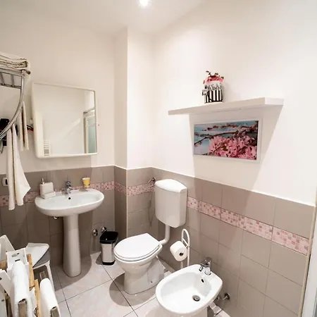 Holidays * Лечче