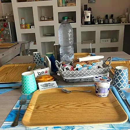 Alojamento de Acomodação e Pequeno-almoço Holidays *