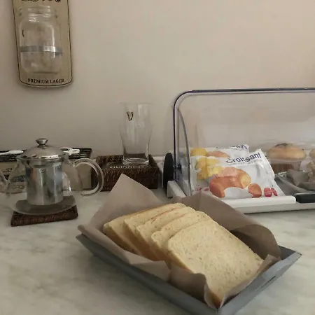 Holidays Bed & Breakfast